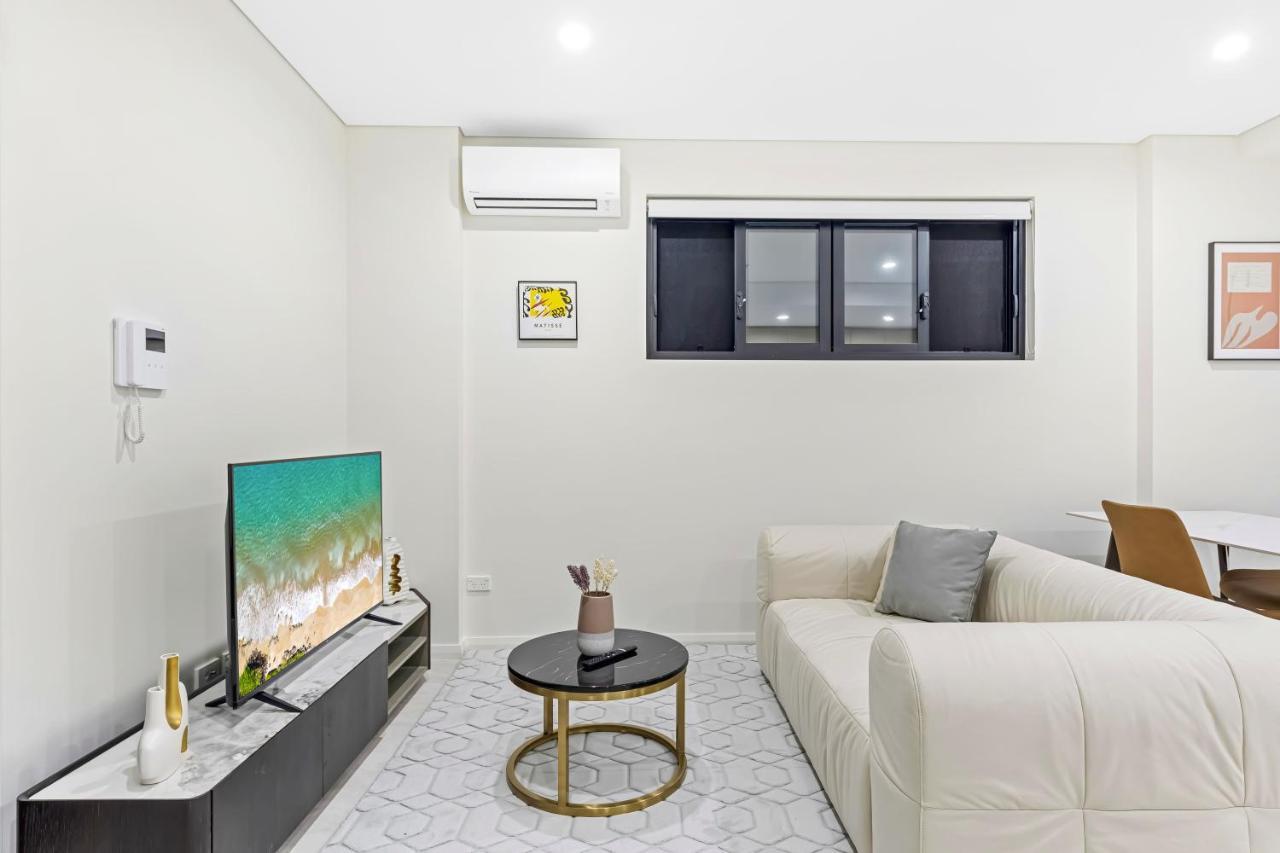 Urban Oasis In Heart Of Homebush Sidney Exterior foto